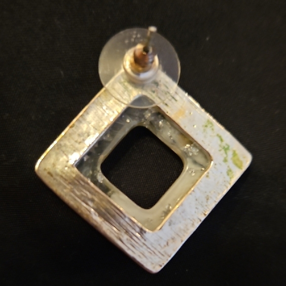 Silver Tone & White Enamel Earrings, Glittery, Excellent Condition! - Picture 5 of 8